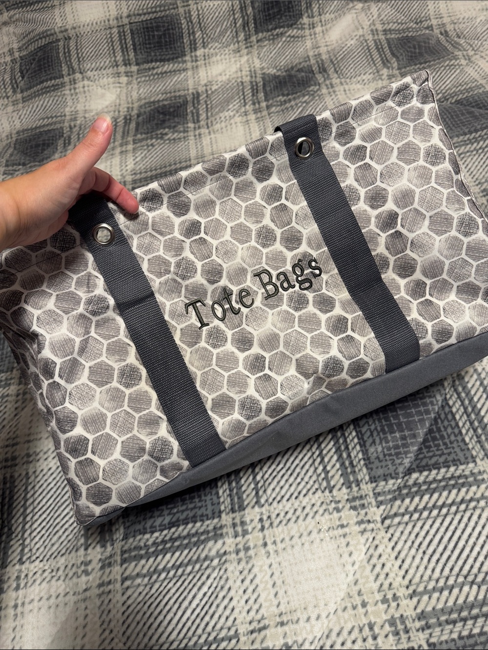Thirty-One Large Utility Tote - Picture 7 of 8